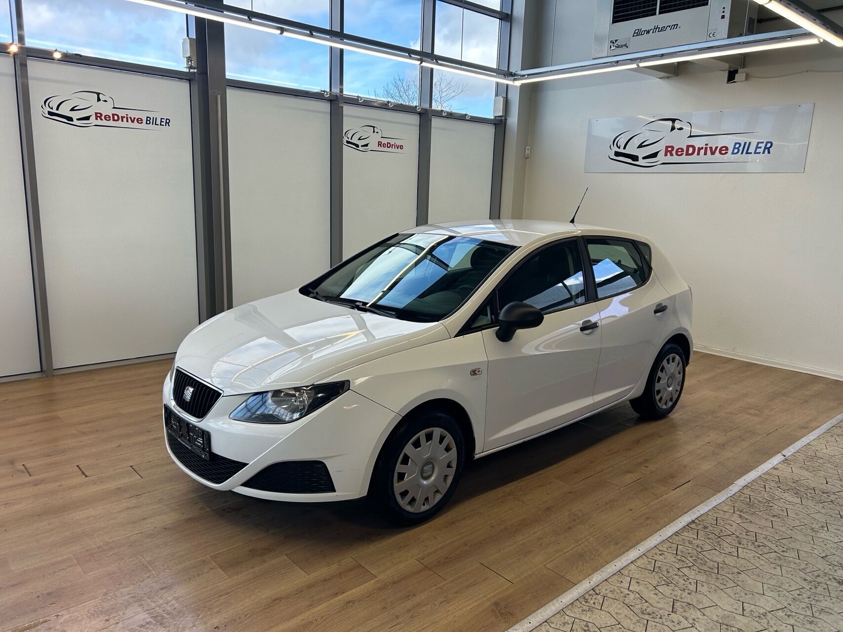 Hvid Seat Ibiza fra 2010