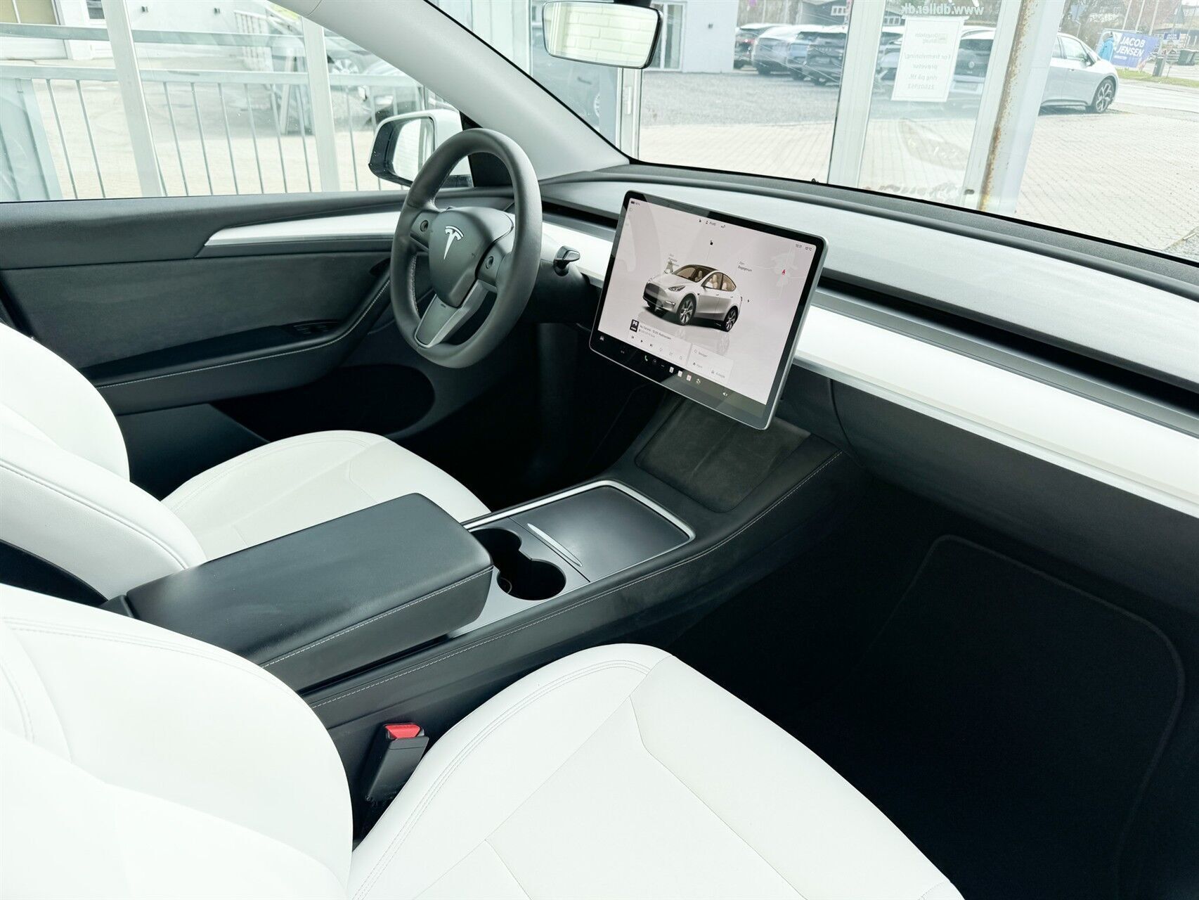 Tesla Model Y EL Long Range AWD 514HK 5d Aut.