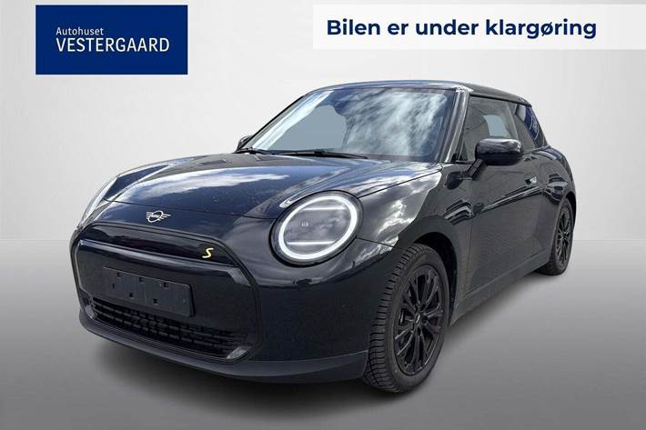 Sort Mini Cooper SE fra 2024