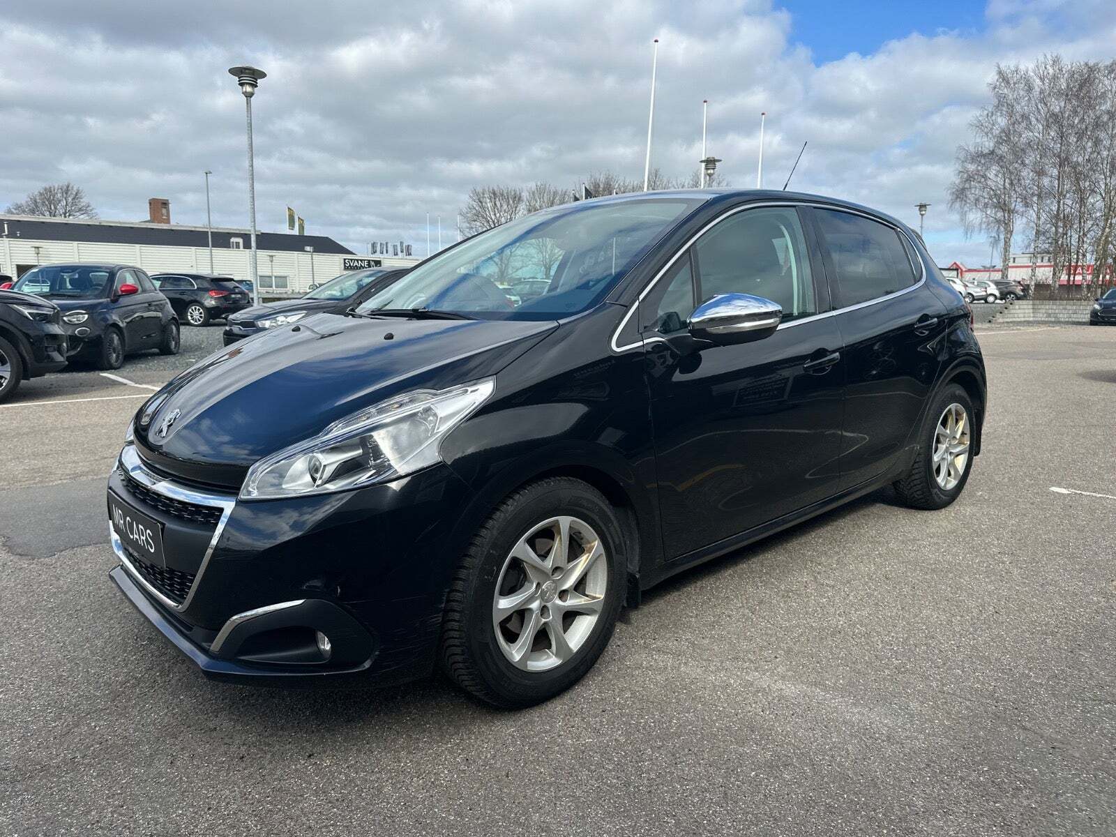 Peugeot 208 1,6 BlueHDi 100 Allure Sky