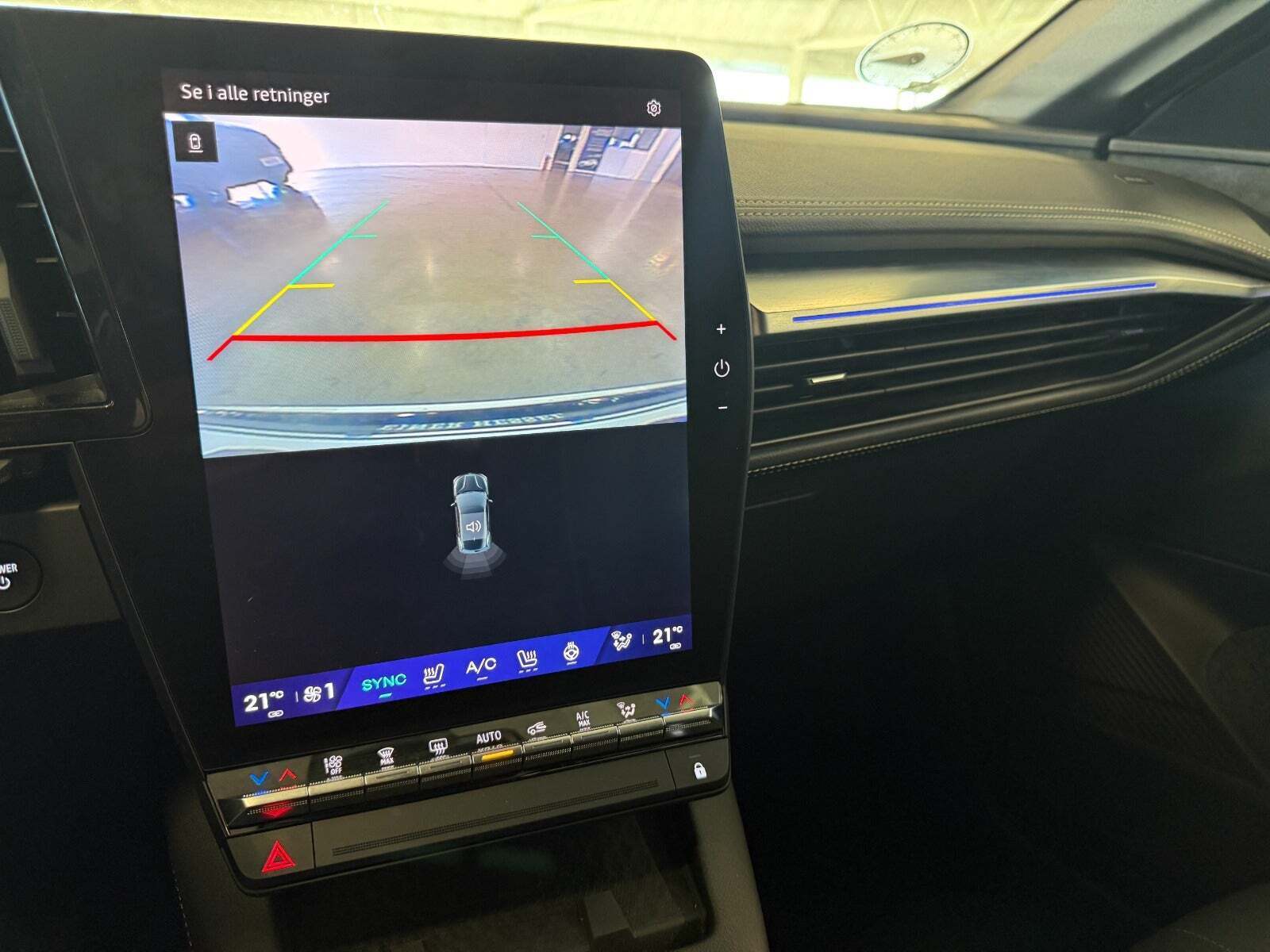 Renault Megane E-Tech 60 Iconic