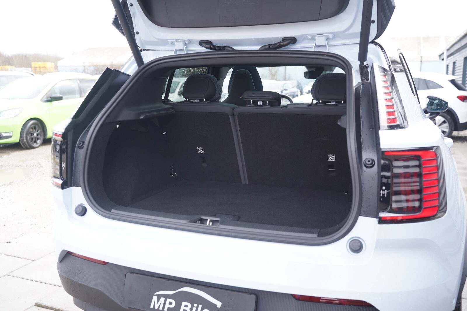 Blå Volvo EX30 fra 2025