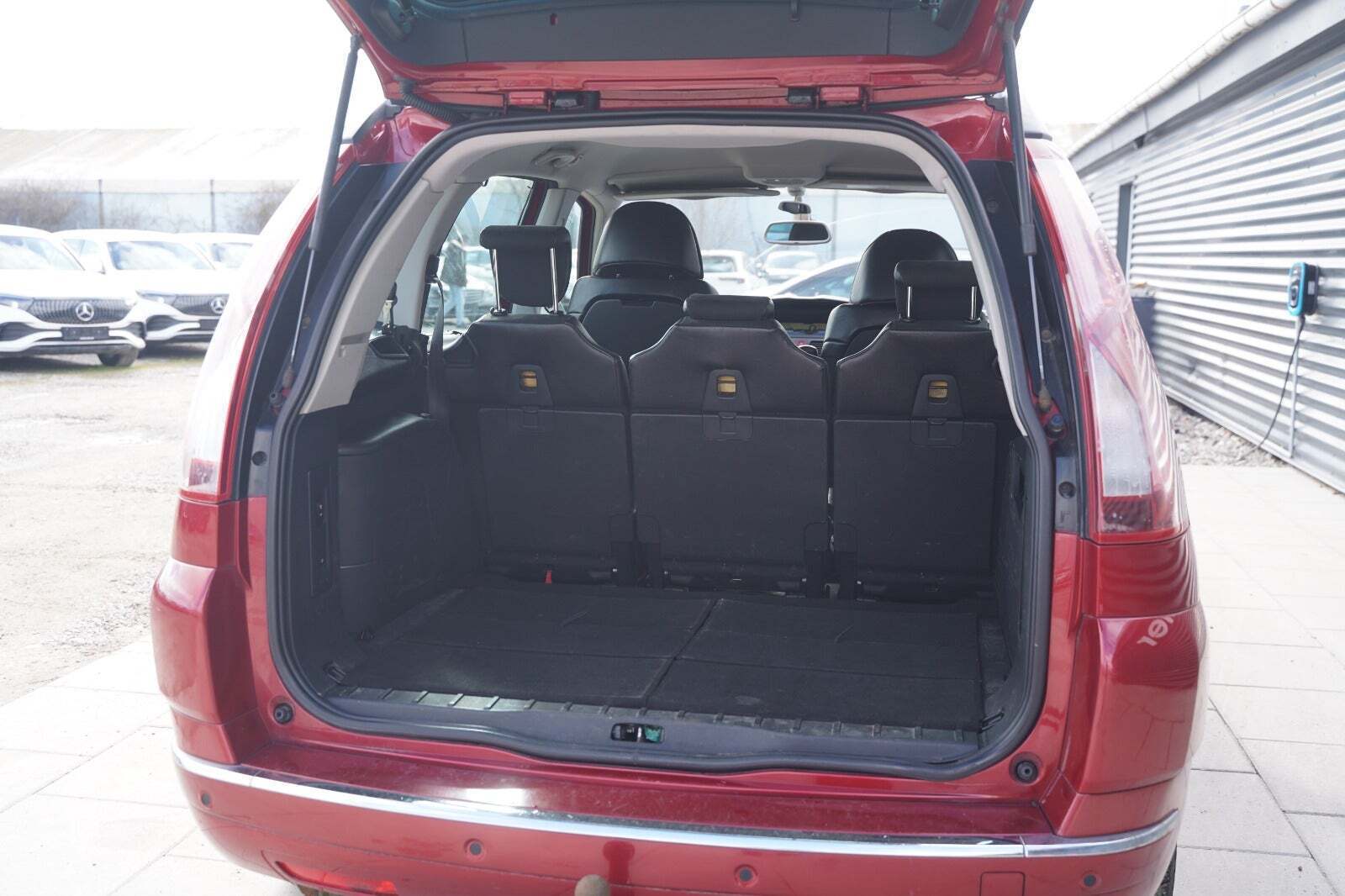 Rød Citroën Grand C4 Picasso fra 2011