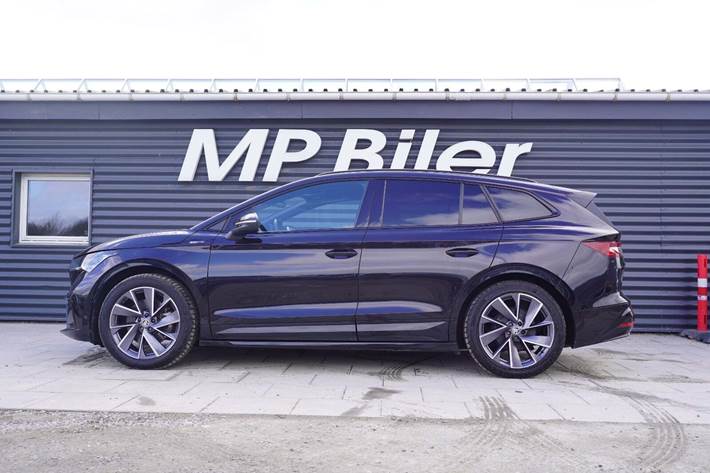 Sort Skoda Enyaq fra 2022