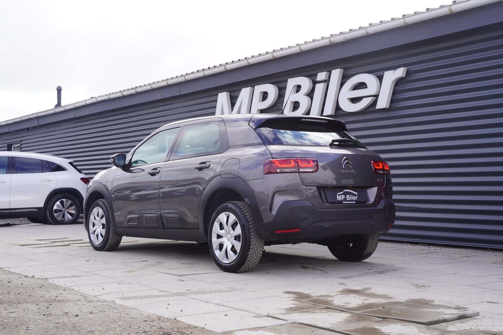 Grå Citroën C4 Cactus fra 2020