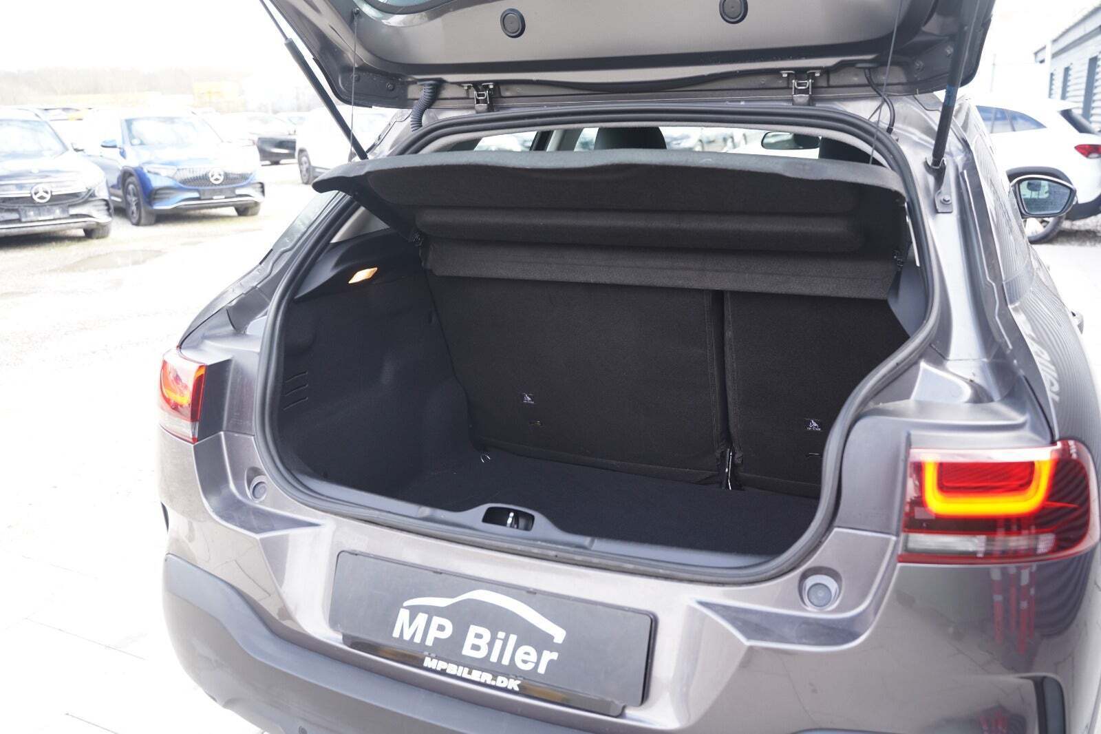 Grå Citroën C4 Cactus fra 2020