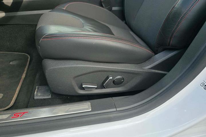 undefined Ford Mondeo fra 2018