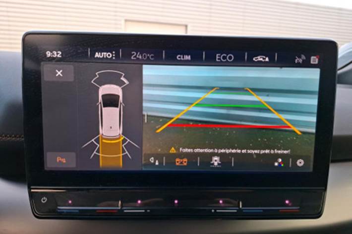 Hvid Cupra Born fra 2024