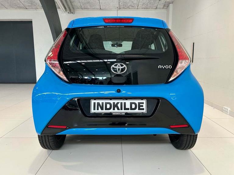 Toyota Aygo 1,0 VVT-i x-play x-touch