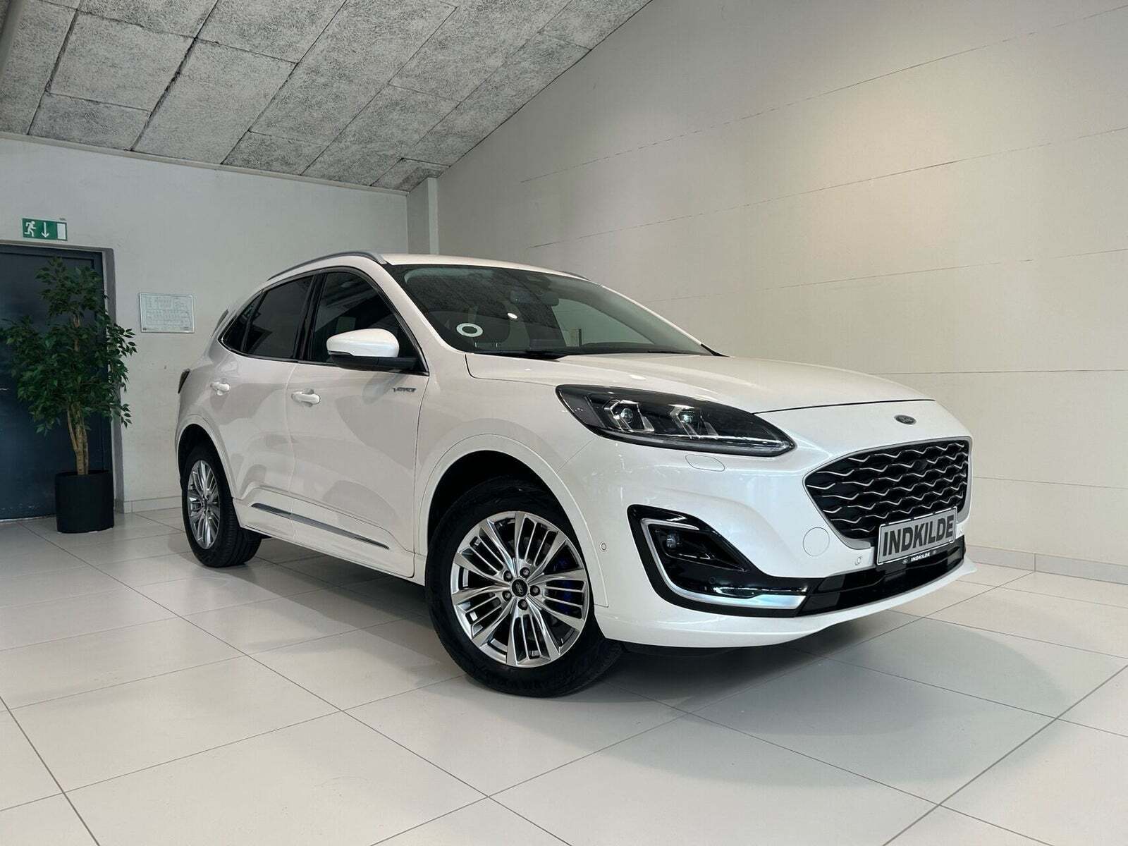 Ford Kuga 2,5 PHEV Vignale CVT