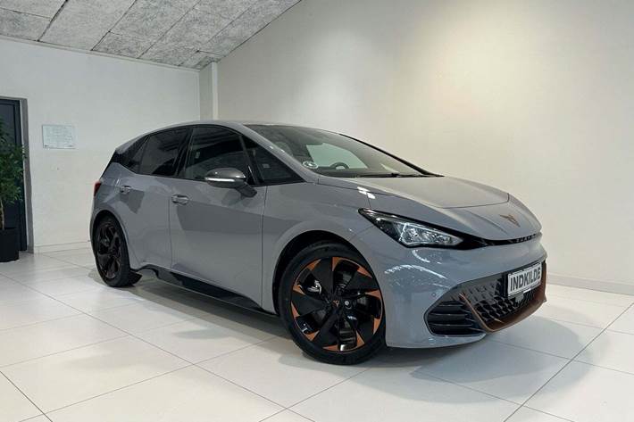 Grå Cupra Born fra 2022