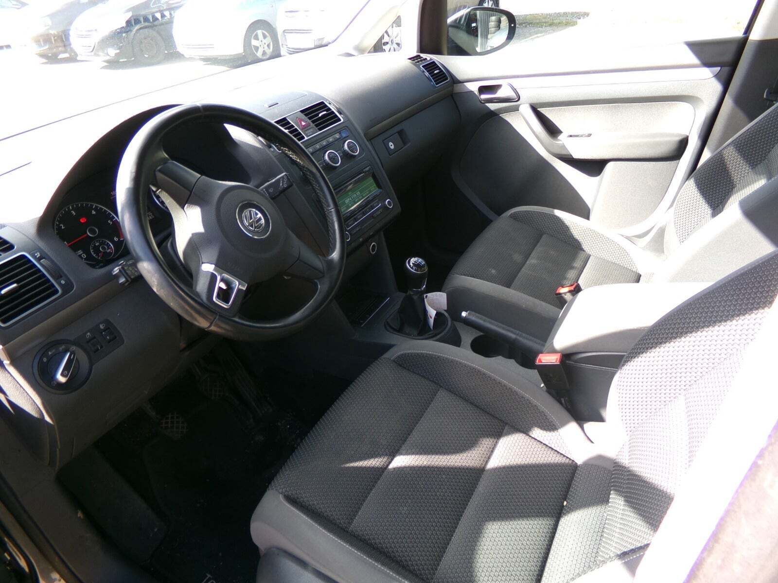 VW Touran 1,6 TDi 105 Comfortline+ 7prs