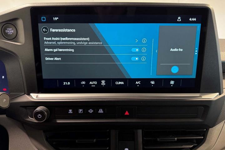 Hvid VW e-Transporter fra 2025