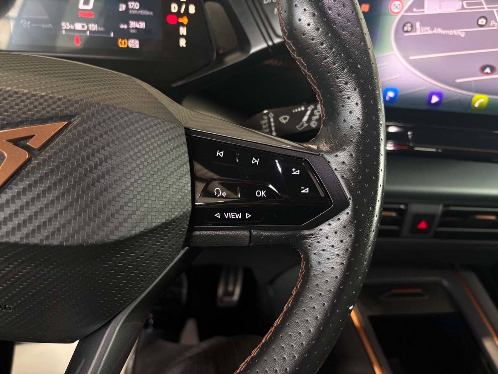 Blå Cupra Born fra 2023