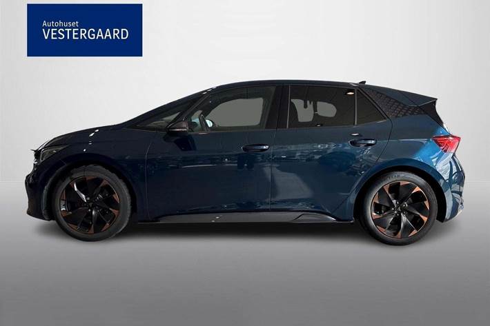 Blå Cupra Born fra 2022