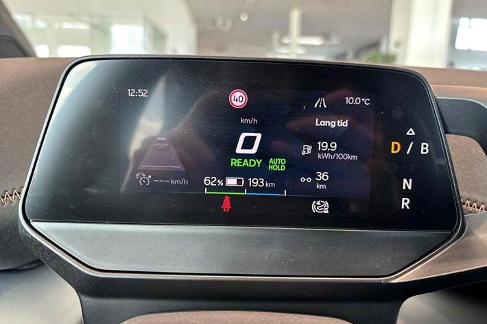 Blå Cupra Born fra 2022