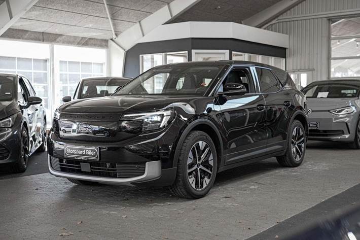 Sort Ford Explorer fra 2024