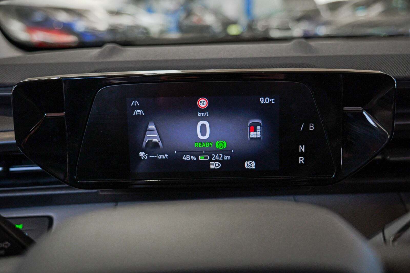 Sort Ford Explorer fra 2024