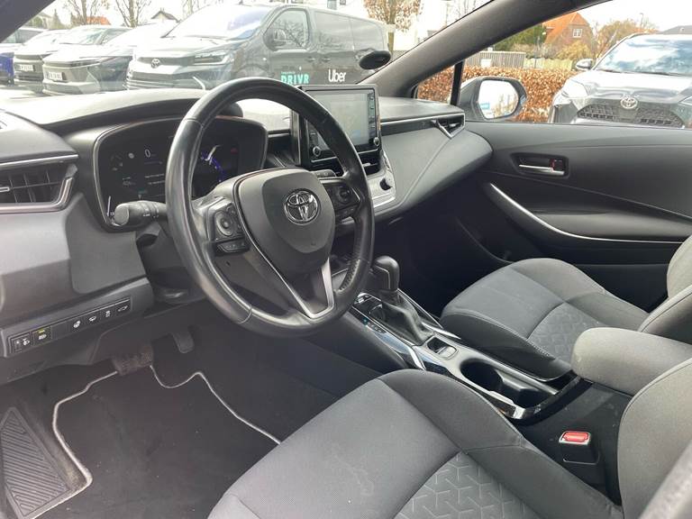 Toyota Corolla 1,8 Touring Sports Hybrid H3 Smart E-CVT 122HK Stc Trinl. Gear