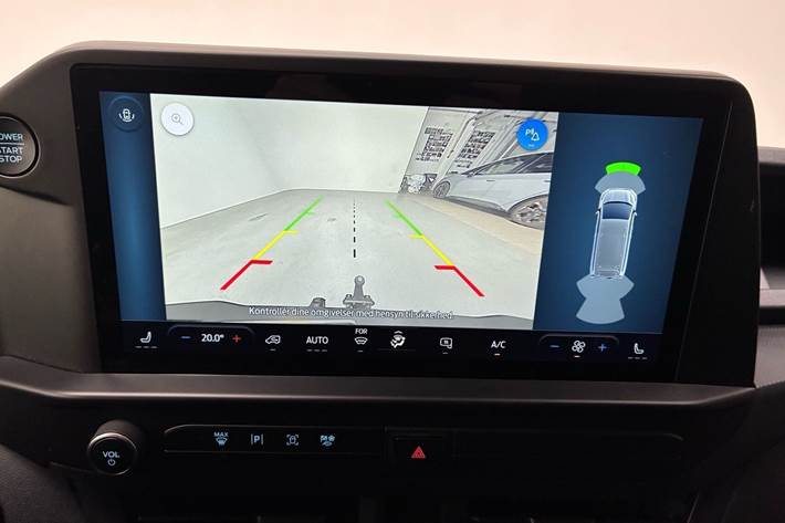 Hvid Ford Transit Custom fra 2025