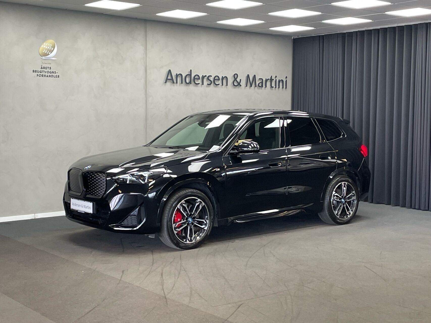 BMW iX1 xDrive30 EL M-Sport 4x4 313HK 5d Aut.