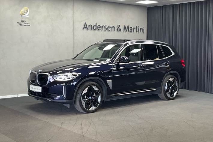 Sort BMW iX3 fra 2021