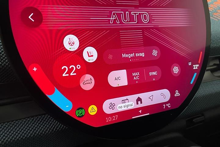 Blå Mini Aceman fra 2025