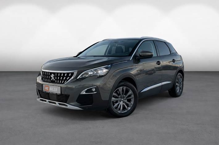 Grå Peugeot 3008 fra 2020