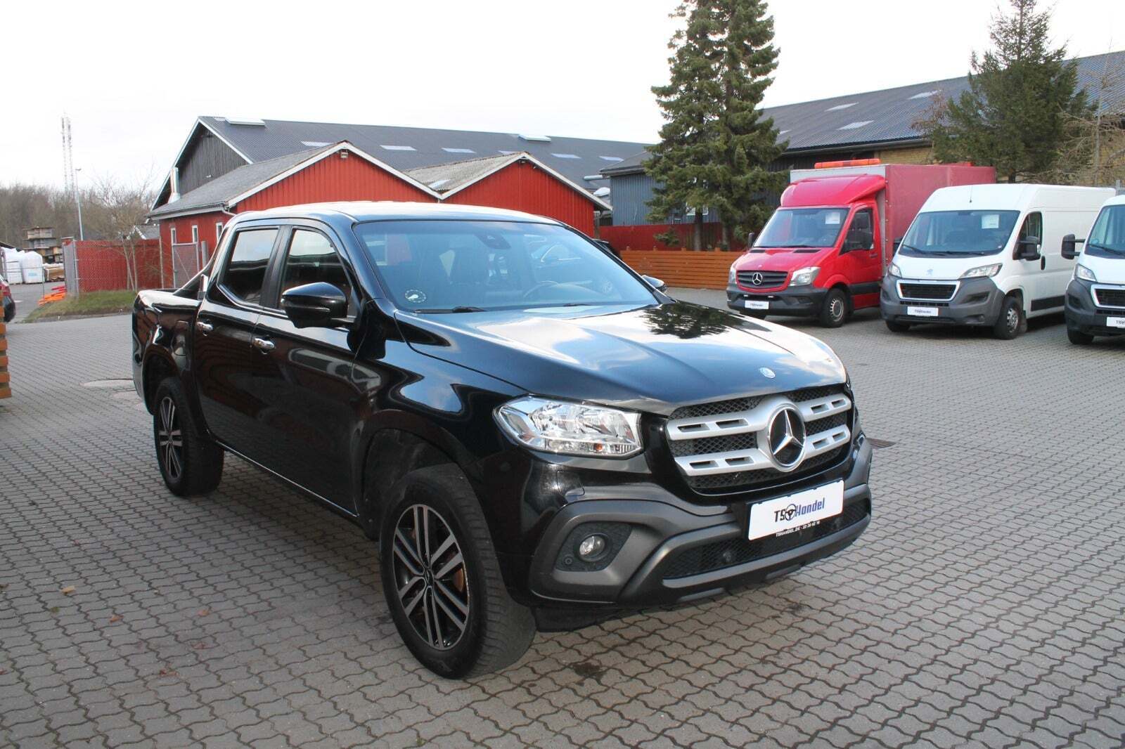 Mercedes X250 d 2,3 Pure aut. 4Matic