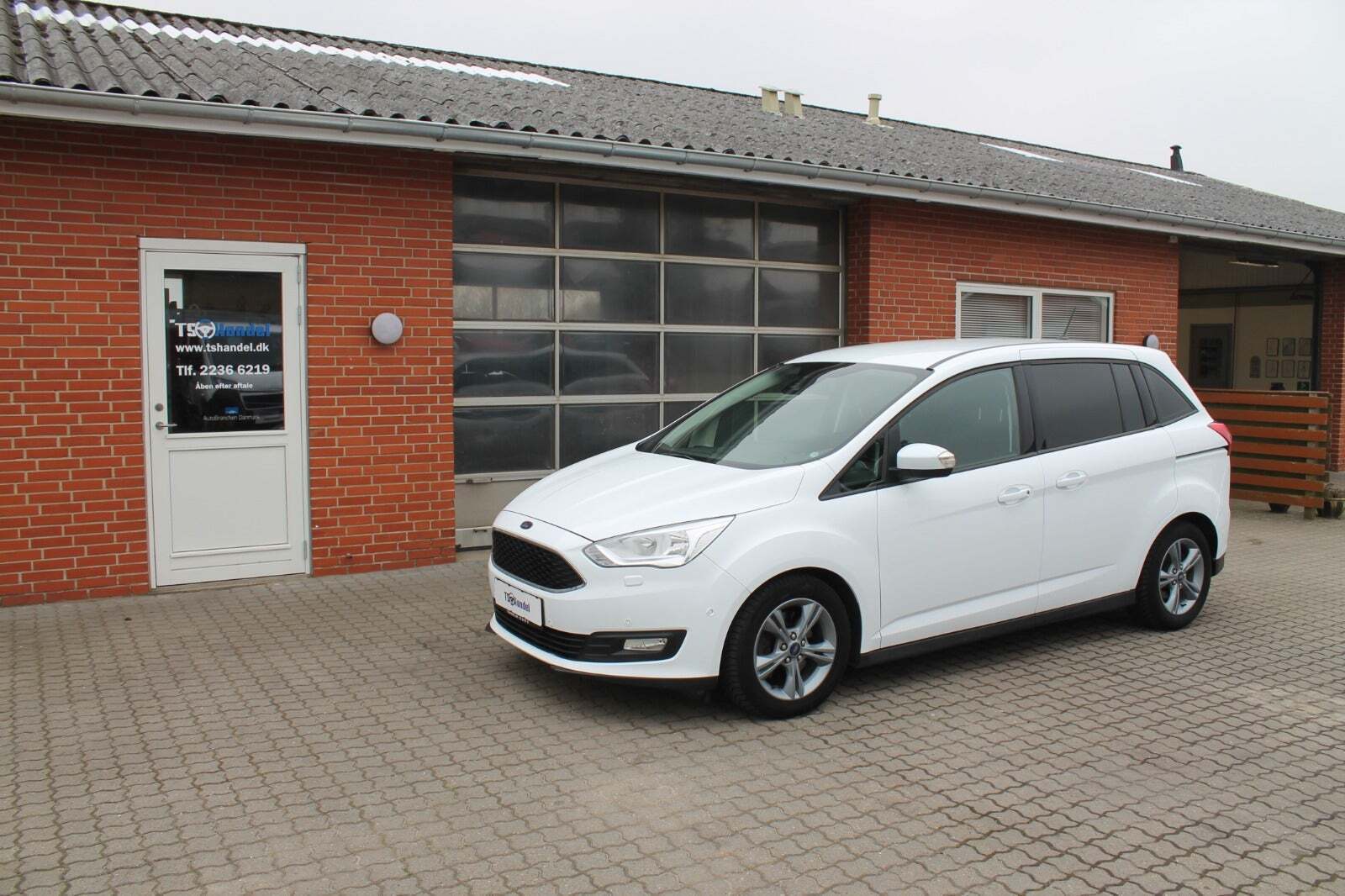 Ford Grand C-Max 1,5 TDCi 120 Business Van