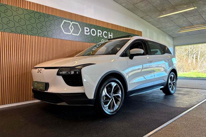 Hvid Aiways U5 fra 2022