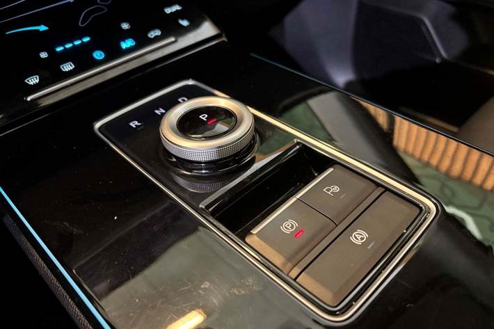 Hvid Aiways U5 fra 2022