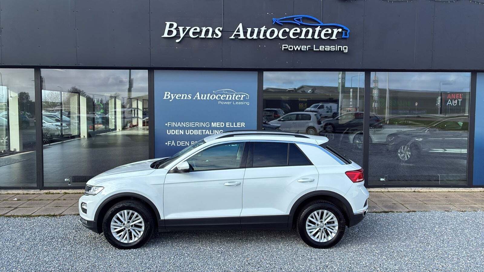 Hvid VW T-Roc fra 2018