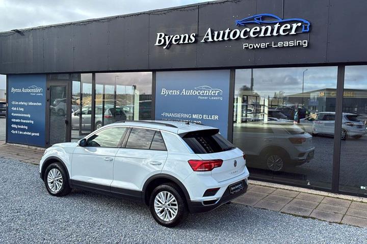 Hvid VW T-Roc fra 2018