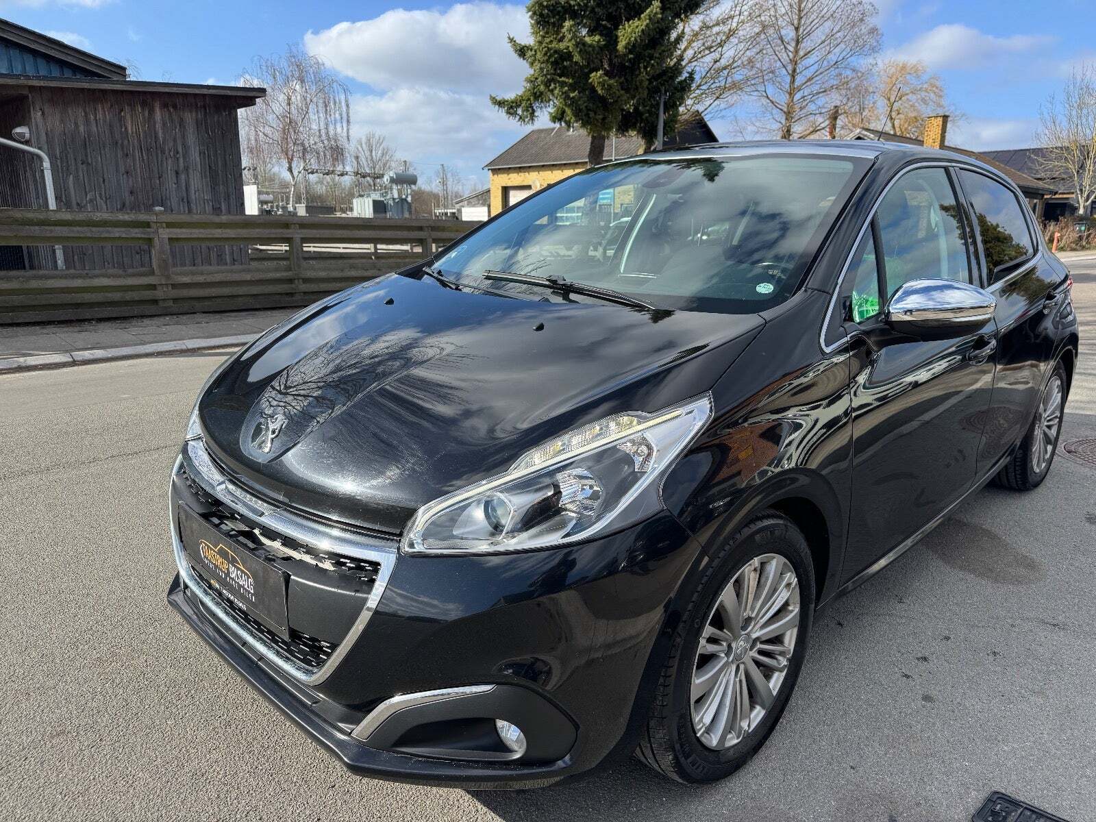 Peugeot 208 1,6 BlueHDi 100 Allure Sky
