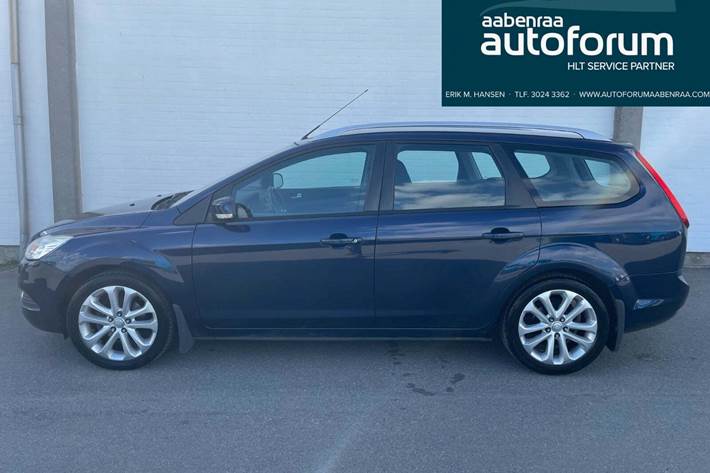 Blå Ford Focus fra 2011