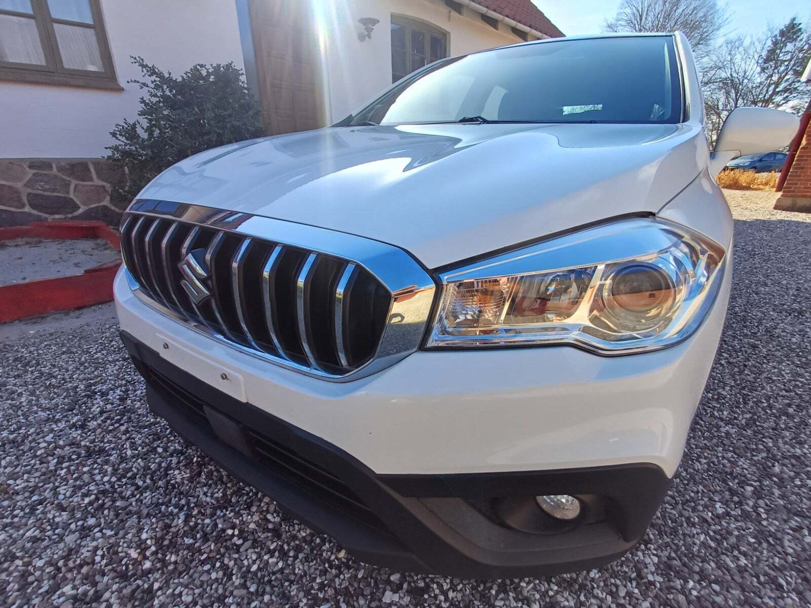 undefined Suzuki S-Cross fra 2016