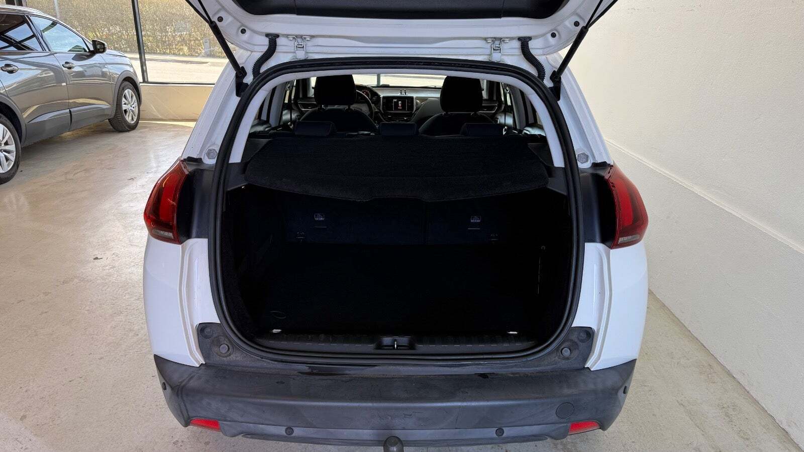 undefined Peugeot 2008 fra 2017