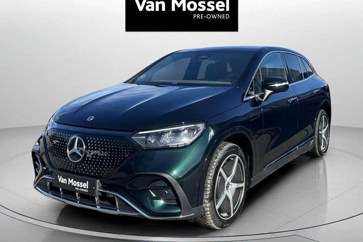 Grøn Mercedes EQE350 SUV fra 2025