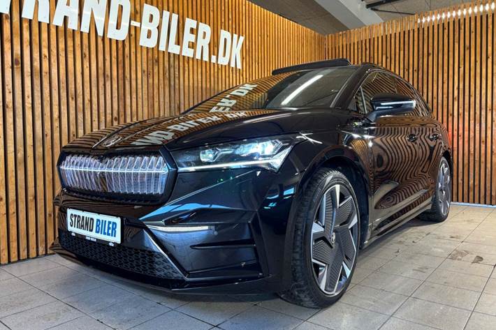 Sort Skoda Enyaq fra 2023