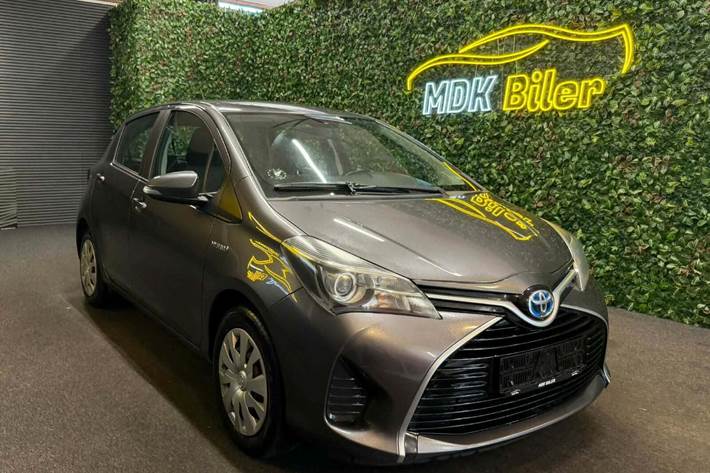 undefined Toyota Yaris fra 2015