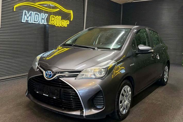 undefined Toyota Yaris fra 2015