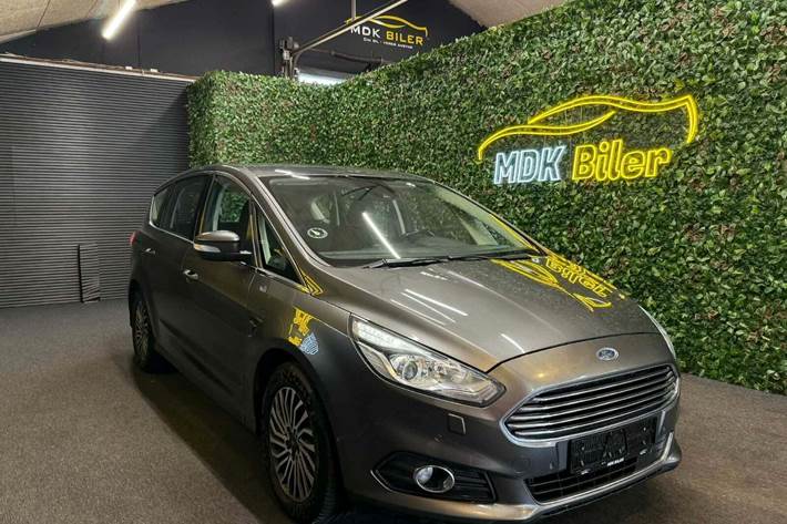 undefined Ford S-MAX fra 2019