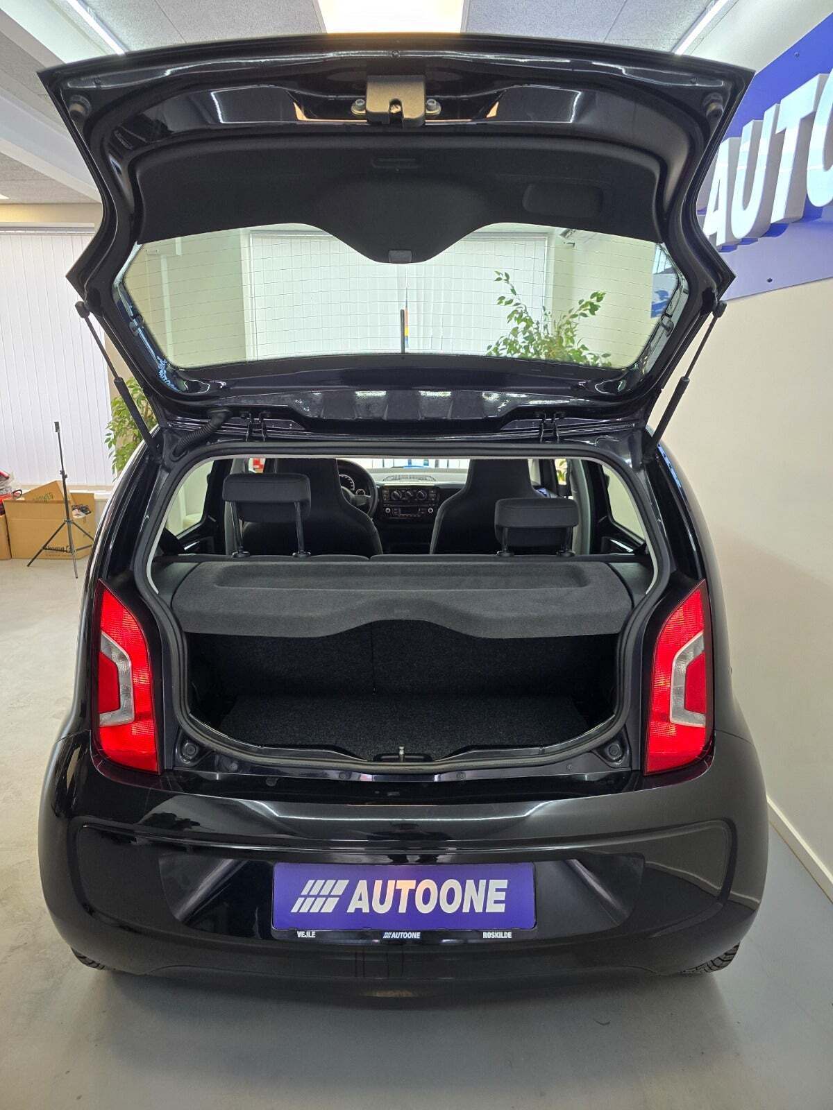 Sort VW UP! fra 2014