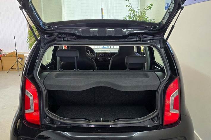 Sort VW UP! fra 2014