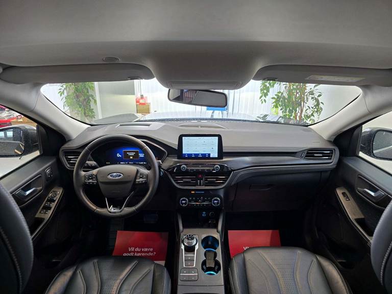 Ford Kuga 2,5 HEV Vignale CVT