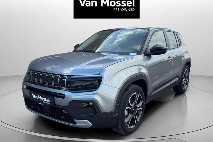 Grå Jeep Avenger fra 2023