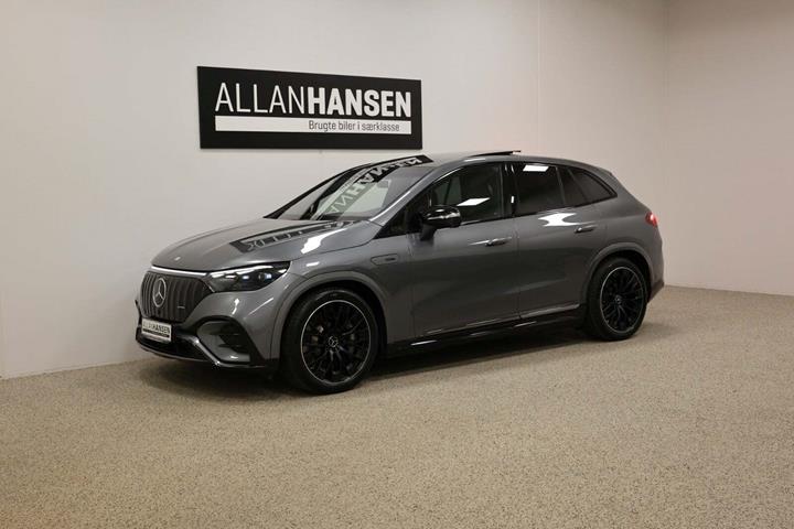 Grå Mercedes EQE43 SUV fra 2023 set udefra