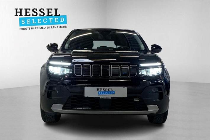 Sort Jeep Avenger fra 2023