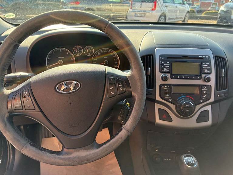 Hyundai i30 1,6 CRDi 90 Blue Drive CW